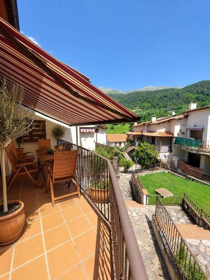 Maison de campagne pour 4 personnes, avec Terrasse et Jardin ainsi que Piscine et Vue à Mijares - 3