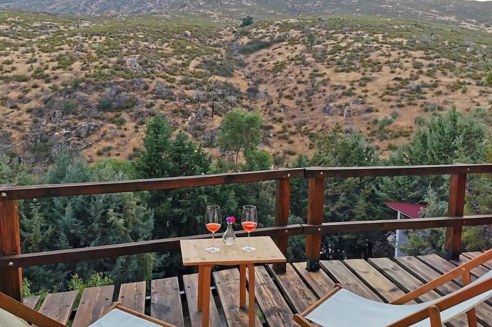 Casa rural acogedora y luminosa. Terraza 22 mts in Robledo de Chavela, Provincia de Madrid