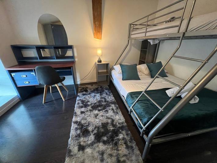 Gîte pour 7 personnes, avec balcon et vue à La Roche-de-Glun - 4