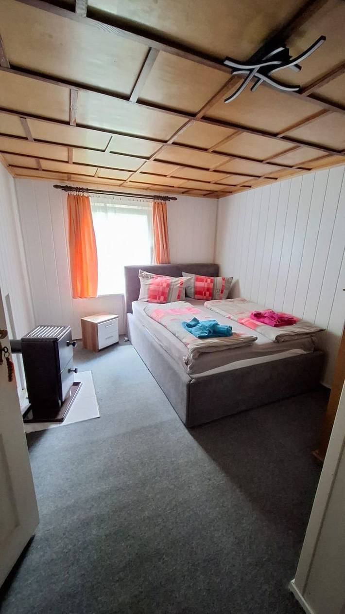 Bungalow für 2 Personen, mit Terrasse in Mecklenburgische Seenplatte - 4