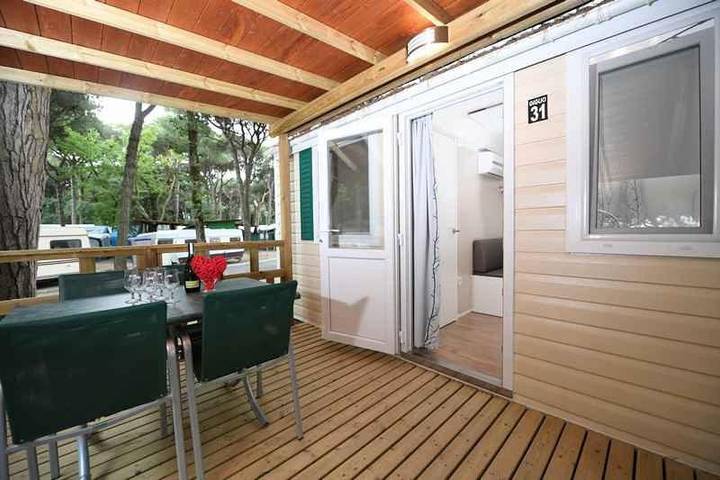 Villaggio vacanza per 4 persone, con sauna e piscina per bambini nonché terrazza e piscina sulla Riviera Romagnola