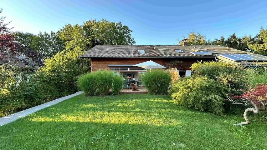 Ferienhaus für 7 Personen, mit Terrasse und Garten in Gstadt am Chiemsee
