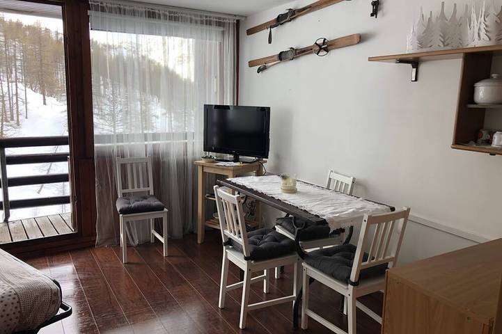 Appartamento per 4 persone, con idromassaggio e balcone in Cervinia