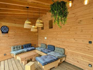 Gîte pour 6 personnes, avec terrasse à Nuits-Saint-Georges