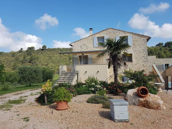 Le Gîte Fleuri in Esparron-de-Verdon, Alpes-de-Haute-Provence