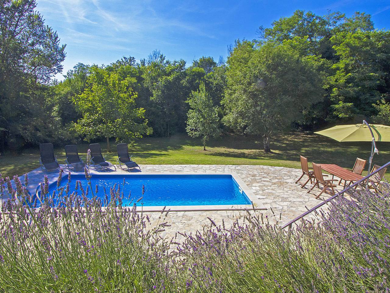 Casa vacanza a Arsia a partire da 109€ a notte