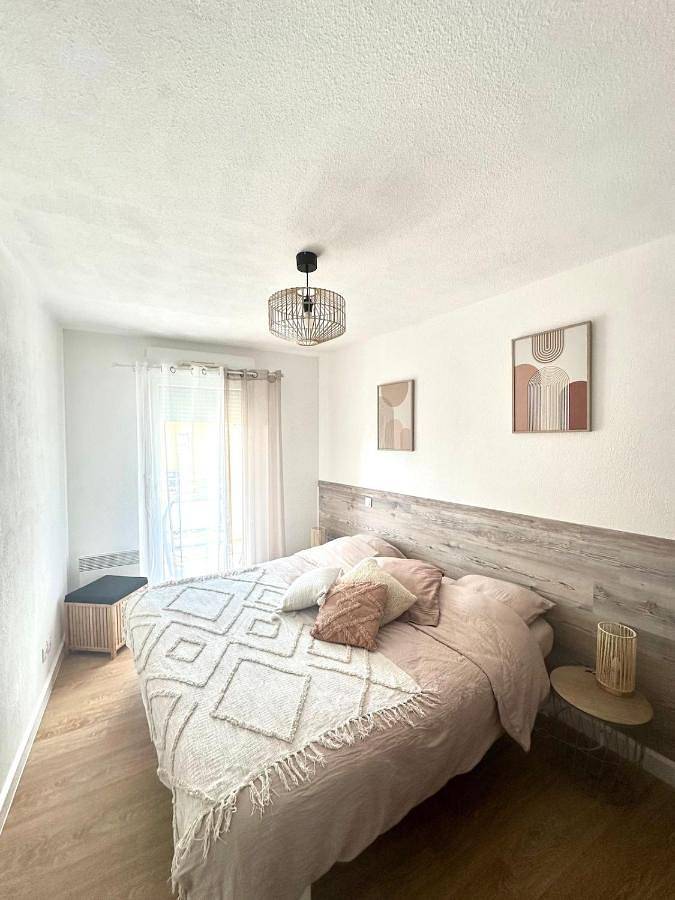 Gîte pour 4 personnes, avec terrasse et vue, animaux acceptés à Port-Saint-Louis-du-Rhône - 4