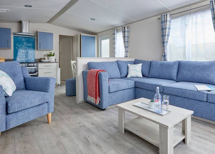 Glamping for 6 people in Dorset