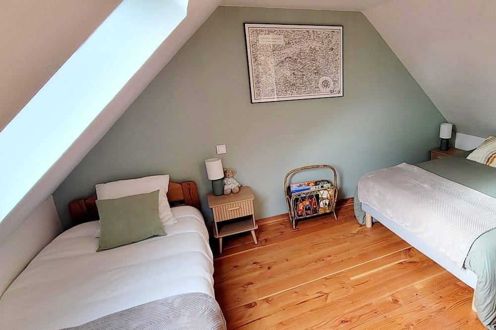 Gîte Ty unnek au cœur des Monts d'Arrée proche Huelgoat. in Plouyé, Région de Châteaulin