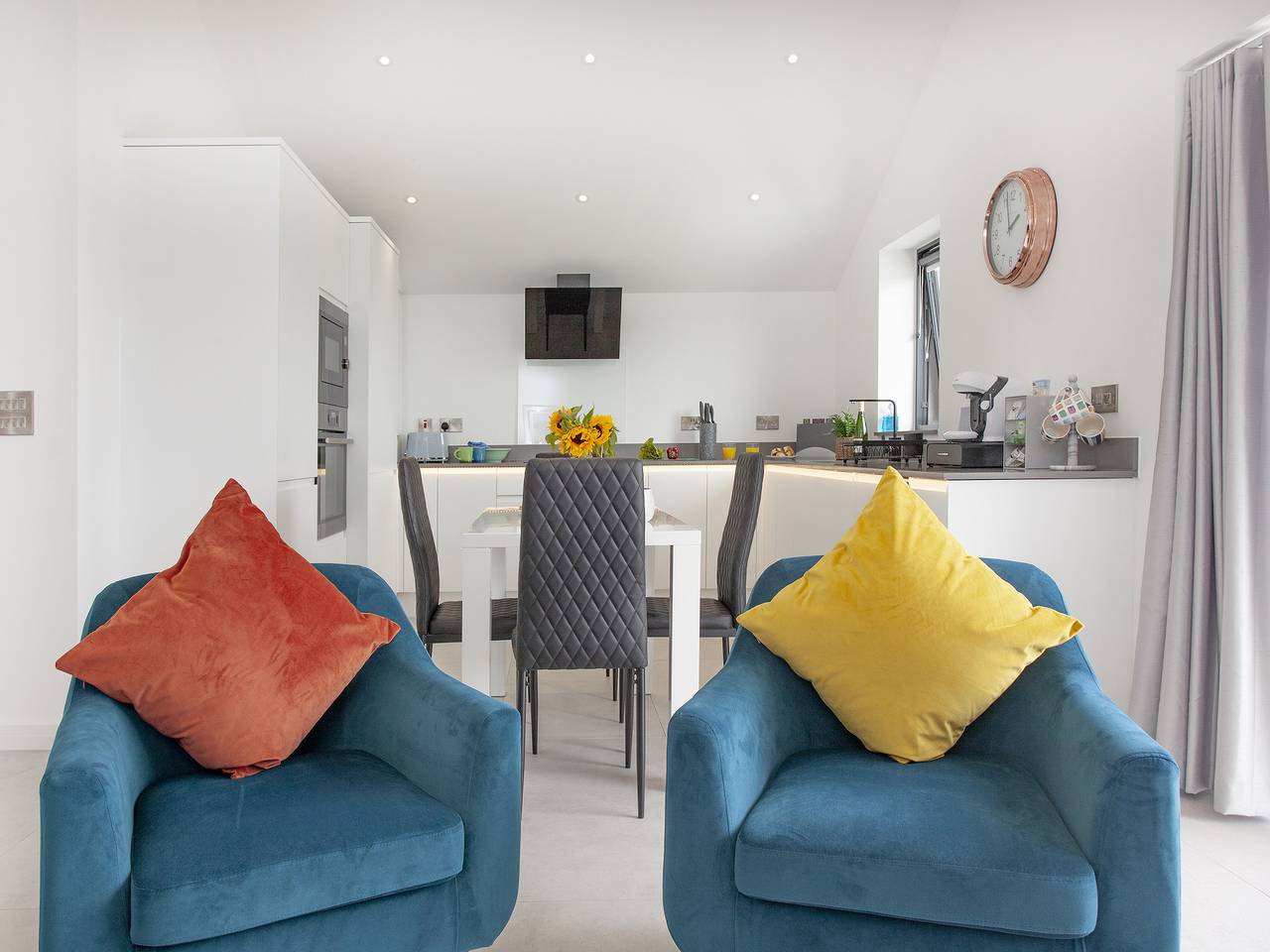 Grand Banks Apartment in Teignmouth, Devon