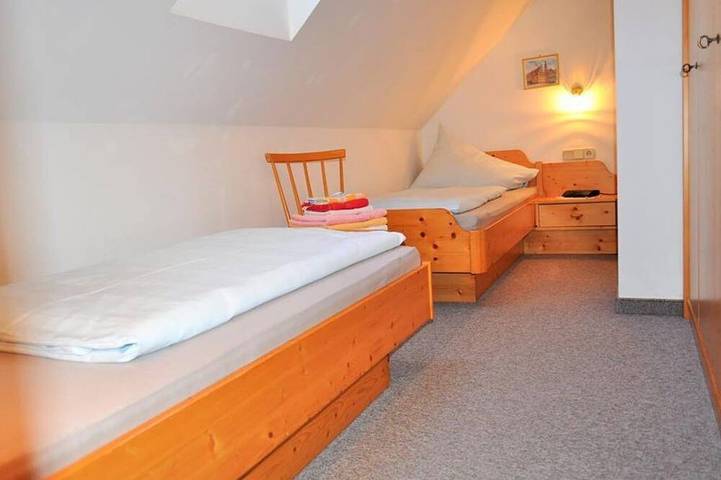 Ganze Wohnung, Appartement  2 - Ferienwohnungen Foditsch in Bad Kleinkirchheim, Nockberge