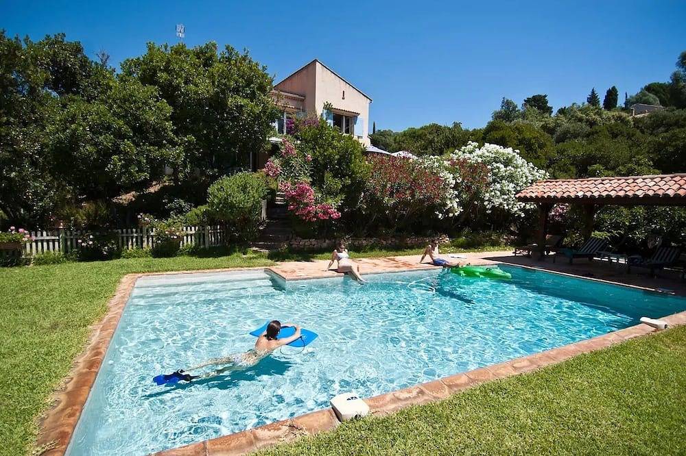 Villa pour 6 Personnes dans La Croix-Valmer, Région de Draguignan