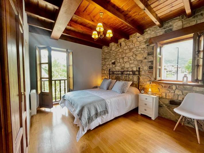 Apartamento para 8 personas, con Balcón y Vistas en Llanes