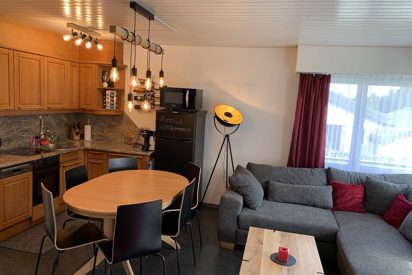 Ganze Ferienwohnung, Haus Linaria (Charmingstay) - 3-Zimmer Parterrewohnung in Flumserberg, Flums