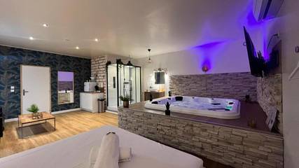 Gîte pour 2 personnes, avec jacuzzi à Saint-Georges-d'Orques