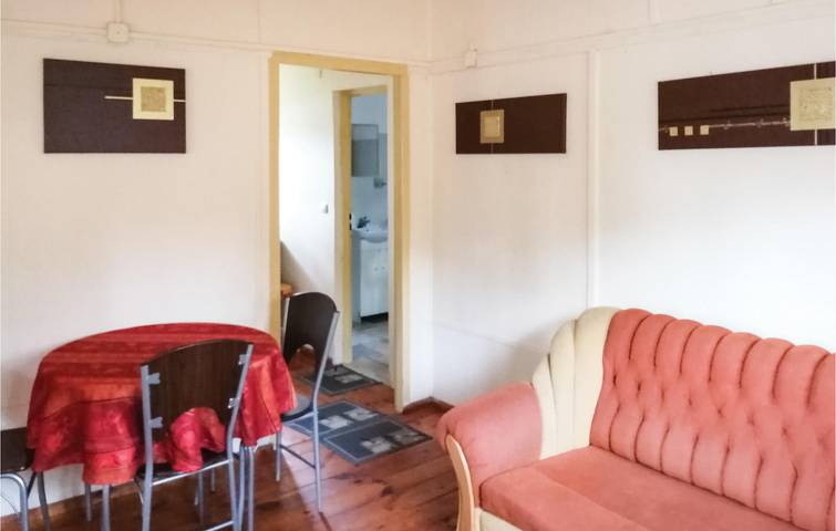 Ferienhaus für 2 Personen mit Terrasse in Seenplatte von Ilawa