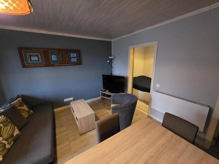 Gîte pour 4 personnes, avec terrasse et vue, animaux acceptés dans Membre - 4