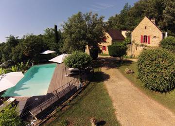 Gîte pour 6 personnes, avec jacuzzi ainsi que jardin et terrasse à Groléjac