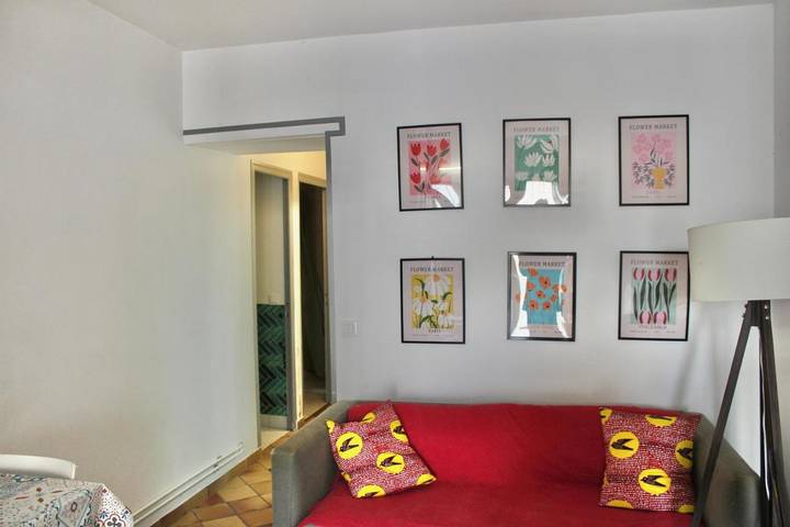 Location de vacances pour 8 personnes, avec jardin et vue, animaux acceptés à Villeneuve-sous-Dammartin - 4