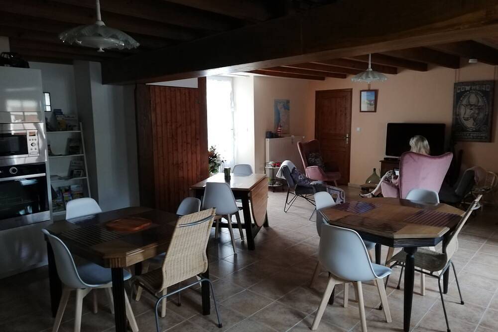 Amplia habitación Lin - Desayuno incluido in Gavray, Coutances y alrededores