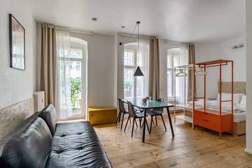 Ferienwohnung für 4 Personen, mit Garten in Friedrichshain Berlin