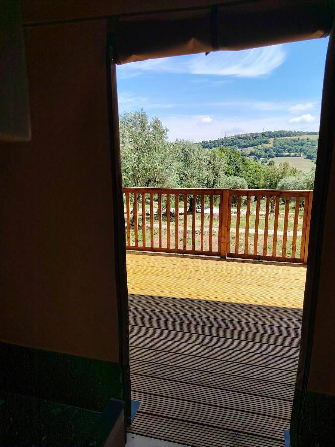 Camping für 4 Personen, mit Garten und Pool sowie Whirlpool in Umbrien - 3