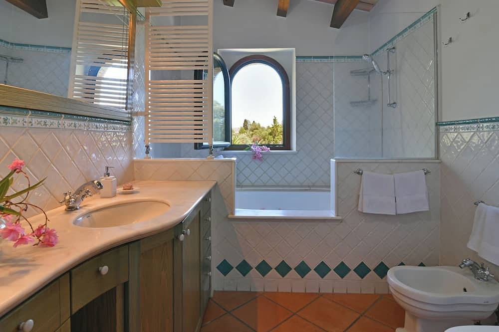 Villa Biddizza an oasis of peace and relaxation in Acireale, Province de Catania
