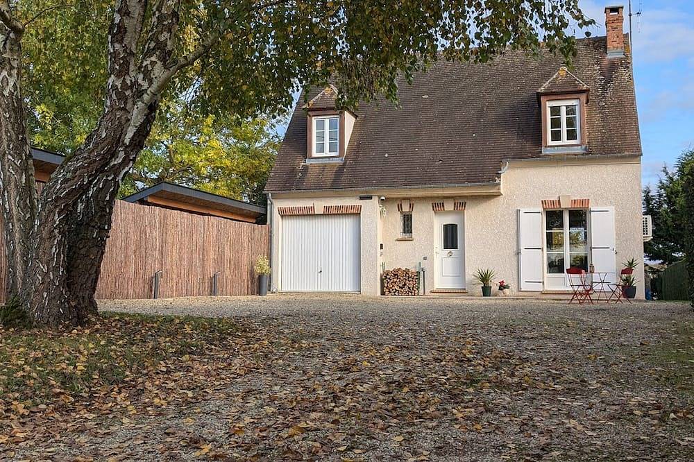 Maison de vacances entièrement climatisée, située en campagne pour 6 personnes, in Anserville, Oise