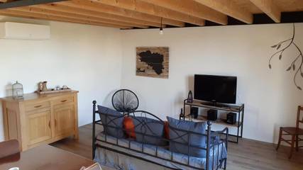 Gîte pour 4 personnes, avec jardin à Coëtmieux