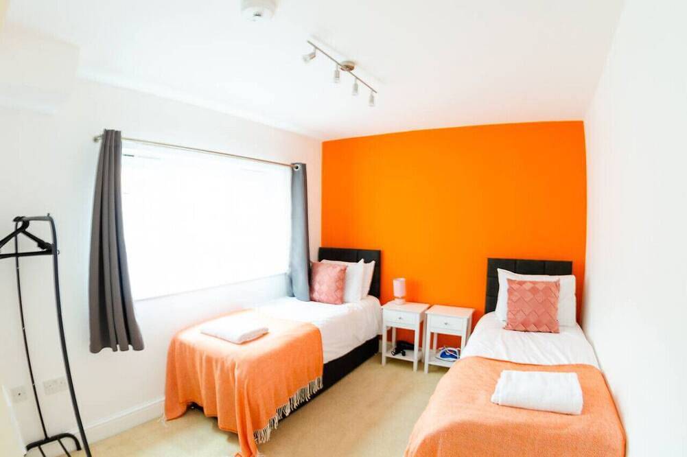 Entire apartment, Central Ipswich Stay for 4 – Budget-Friendly & Convenient in Ipswich, Suffolk