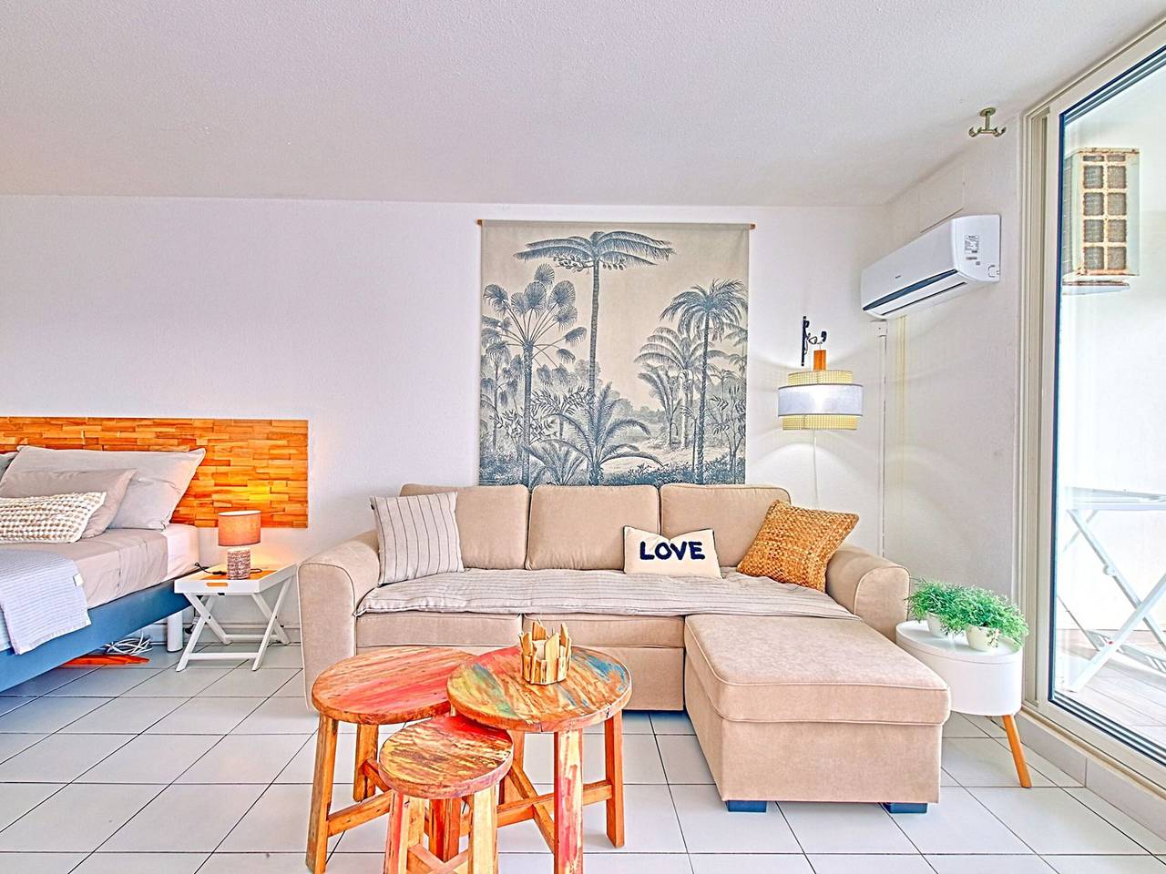 Studio entier, Studio Spacieux avec Vue Mer et Piscine in Saint Martin