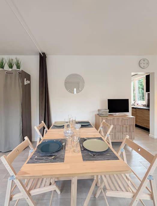 Maison de vacances pour 4 personnes, avec terrasse et jardin, animaux acceptés dans Val-de-Marne - 2