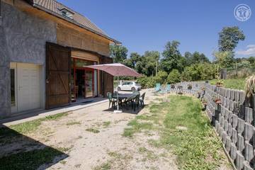 Gîte pour 5 personnes, avec jardin à Saint-Genix-sur-Guiers
