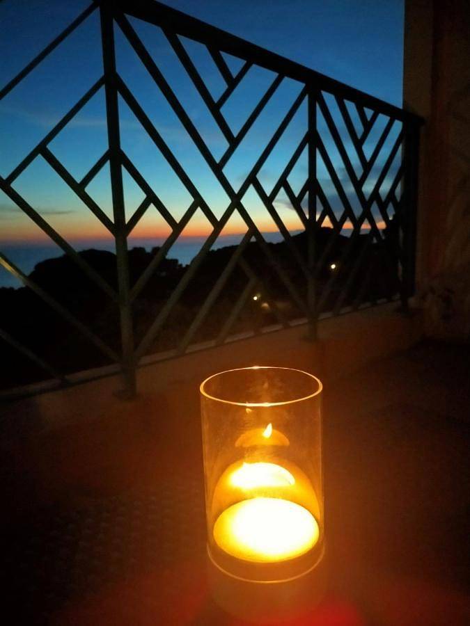 Appartement entier, Two-Bedroom Apartment in Corbara, Région de Calvi