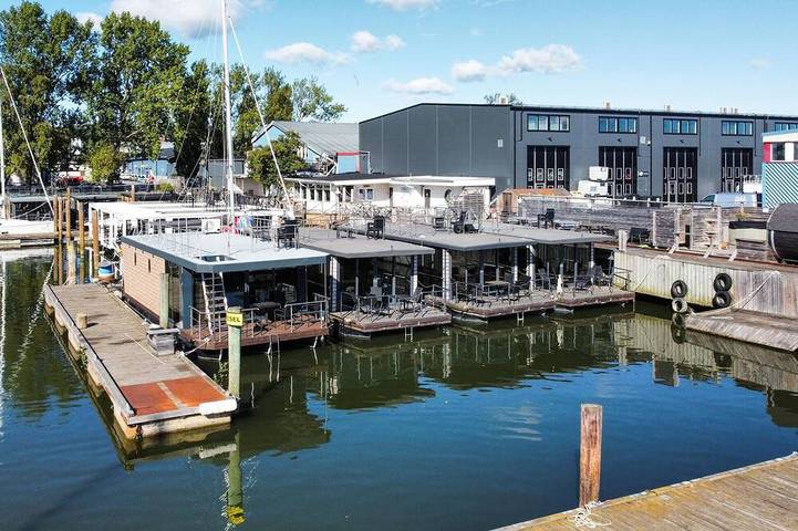 Hausboot für 6 Personen, mit Sauna, mit Haustier in Schweden