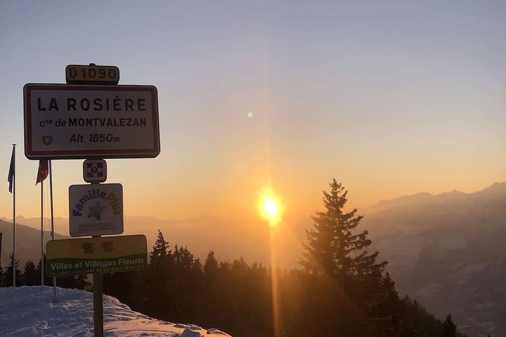 Apartamento entero, Studio La Rosière (73) Family ski resort 1850m in La Rosière, Montvalezan