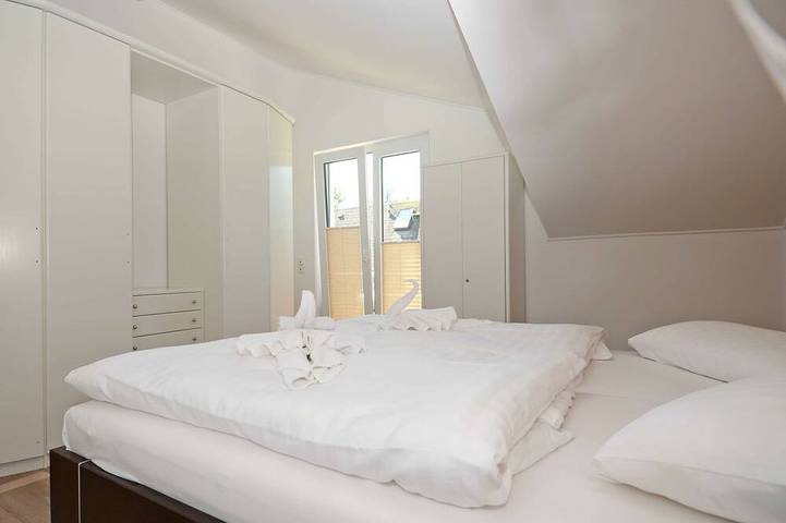 Ferienwohnung für 4 Personen, mit Balkon und Sauna in Zirkow - 4