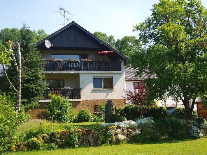 Ferienhaus für 7 Personen, mit Balkon und Garten in Hersdorf