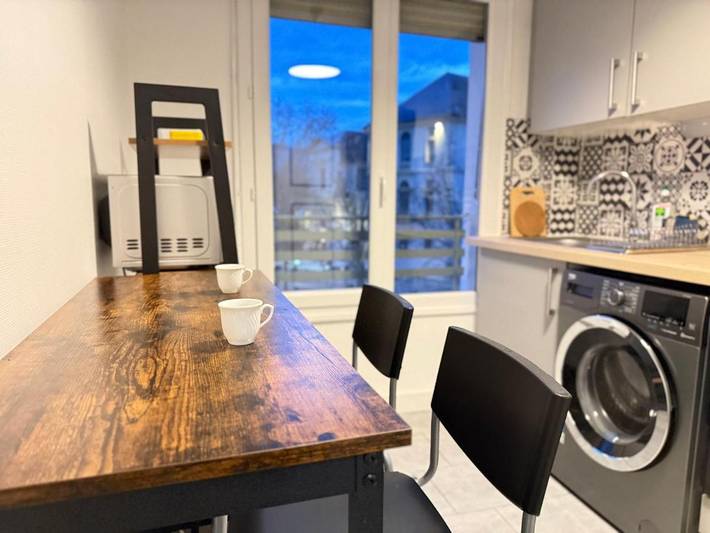 Gîte pour 2 personnes, avec vue dans Office De Tourisme De Chambery - 3