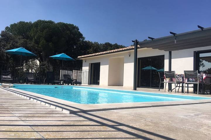 Ferienhaus für 6 Personen, mit Terrasse und Garten - 1