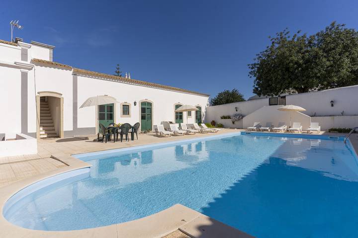 Casa de férias para 5 pessoas, com Jardim e Piscina em Paderne