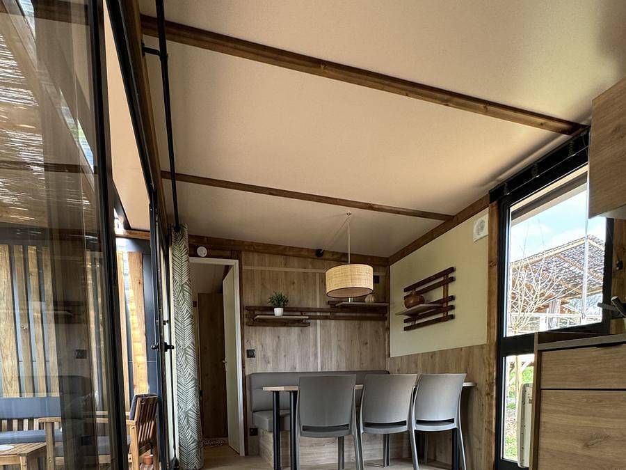 La Buissonnière Lodges - Lodge 4 personen - Cottage Lodge (35 m² - 2 Schlafräume) in Chisseaux, Tours und Umgebung