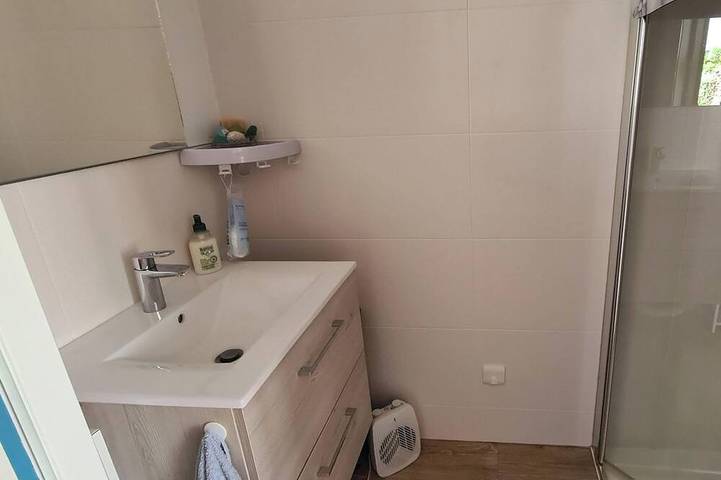 Location de vacances pour 4 personnes, avec jardin dans Grande plage de Kervoyal - 4