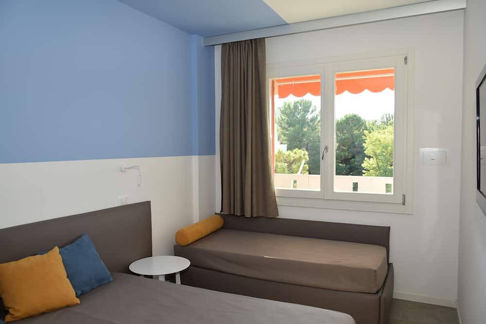 Hel leilighet, Modern flat with sea view balcony in Lignano Sabbiadoro, Provinsen Udine