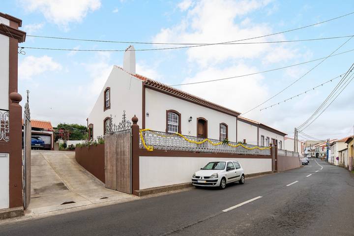 Casa de férias para 6 pessoas, com Varanda e Jardim em Terceira
