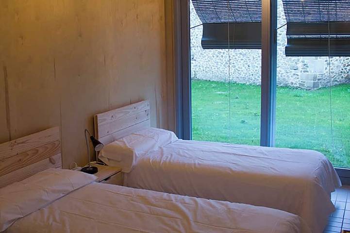 Osteiko Etxea. Apartamento entero. 5 plazas. in Orozco, Cordillera Cantábrica