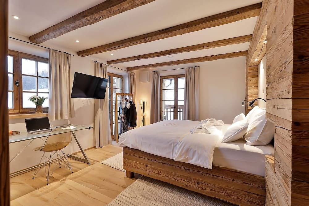 Ganze Wohnung, Max. 8 Personen, private Sauna, Kamin, Whirlpool, beheizter Pool, Chiemseeblick in Frasdorf, Chiemsee