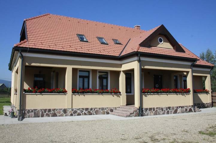 Maison d’hôte pour 8 personnes, avec jardin et vue en Roumanie - 2