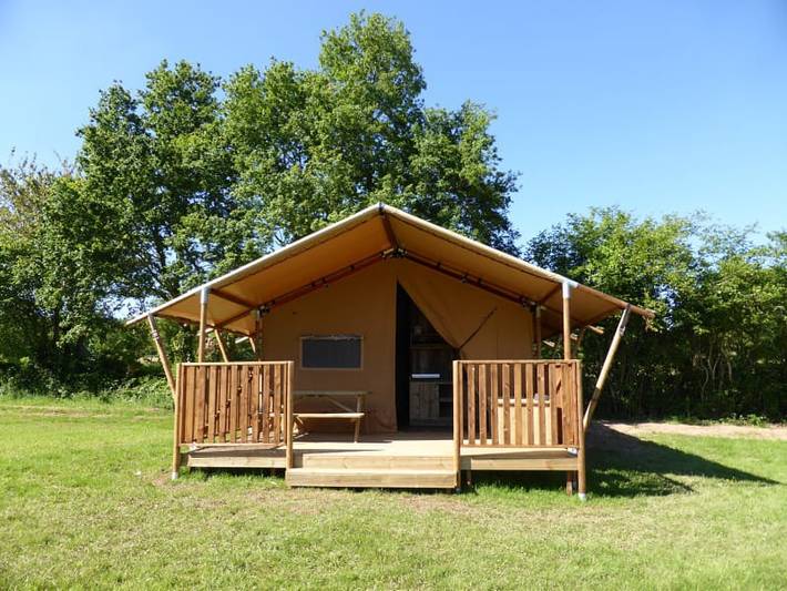 Tente pour 6 personnes dans le Var