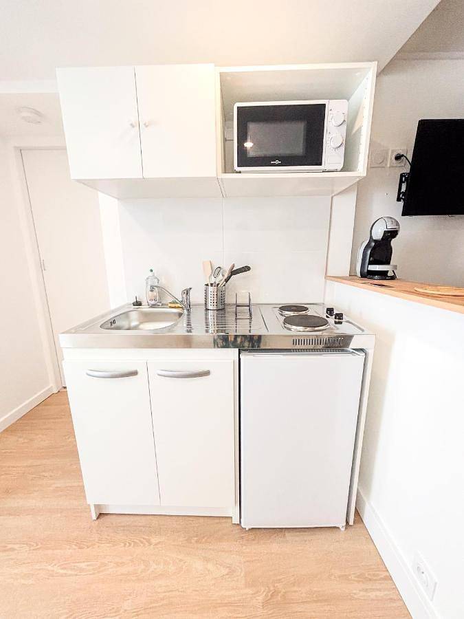 Appartement entier, Le Petit Thau - Studio - Wifi in Bouzigues, Côte méditerranéenne (France)